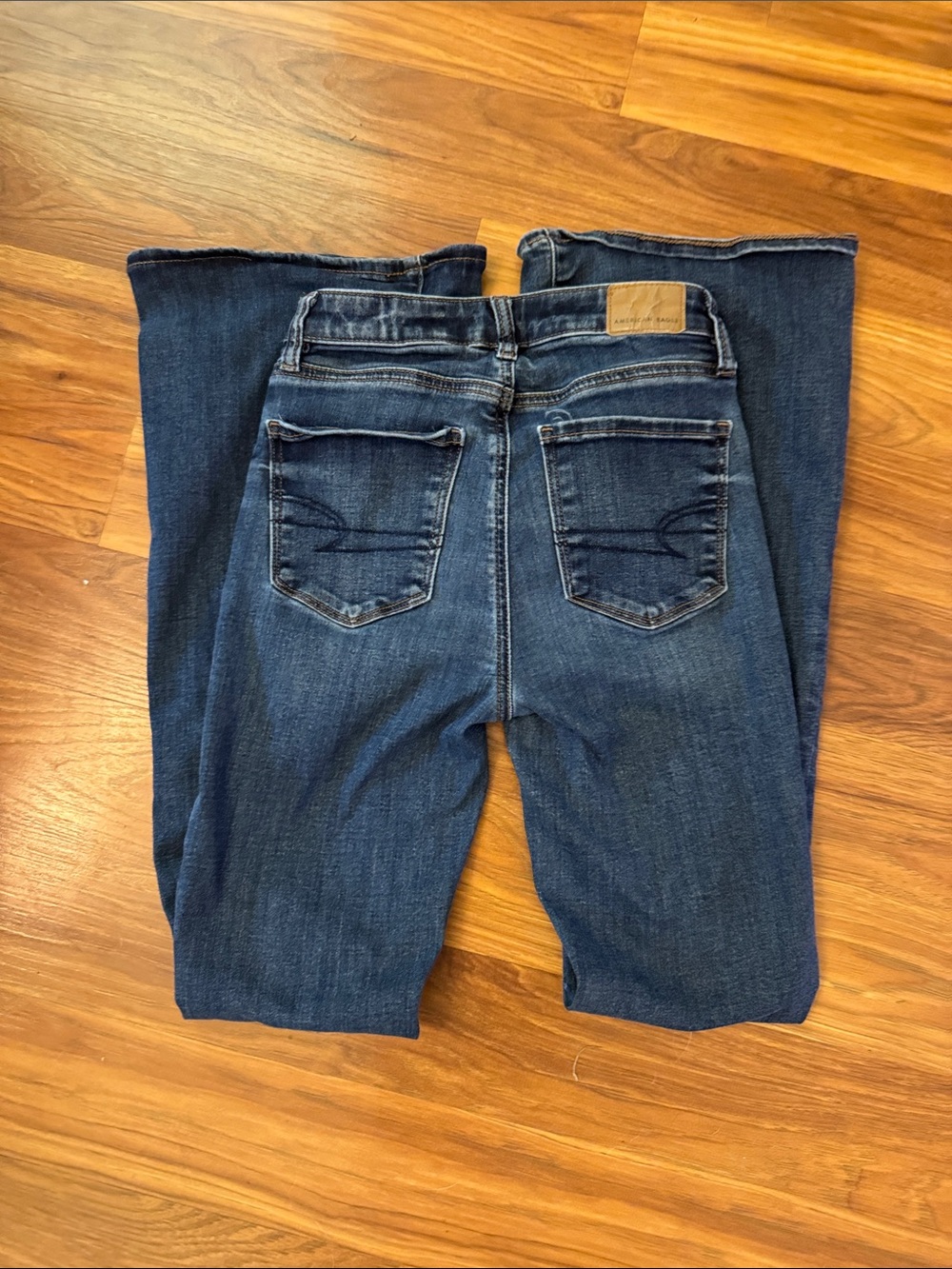 American Eagle Next Level stretch Super High Waisted Flare Jean Womens size 000